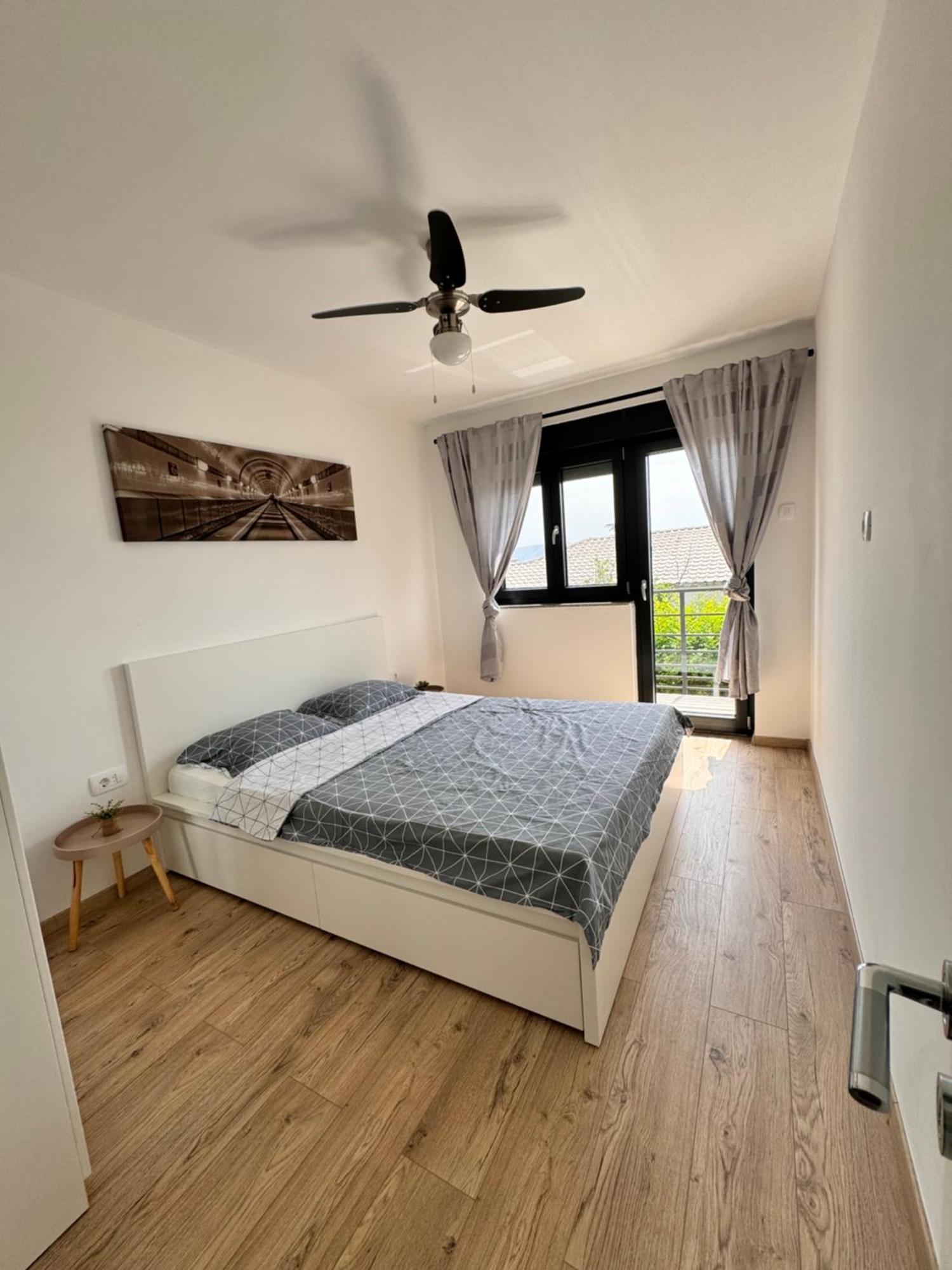 Noa Apartament *