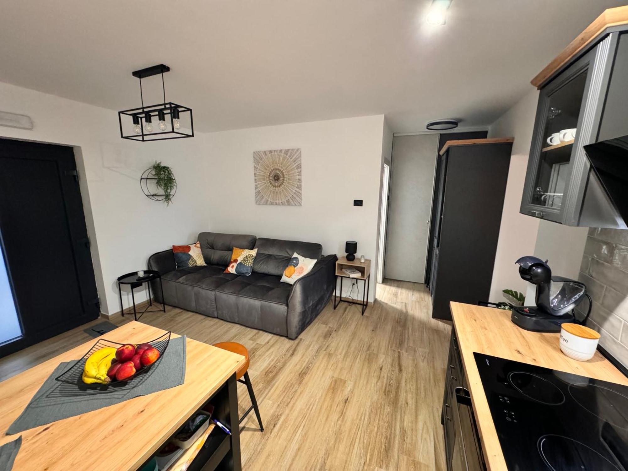 Noa Apartment